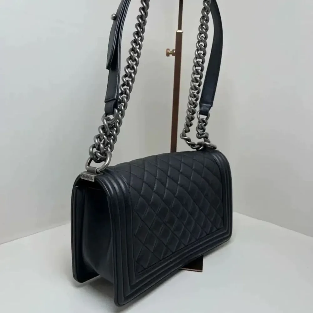 Chanel Women Pre-Loved Bag Very Good Condition